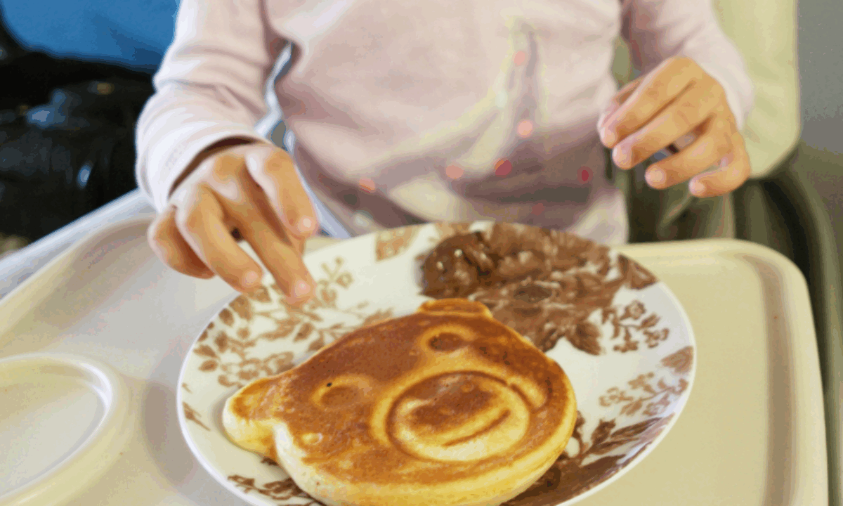 Pancake Day: How to make the best pancakes with children (and some great  topping ideas!) - eyworks